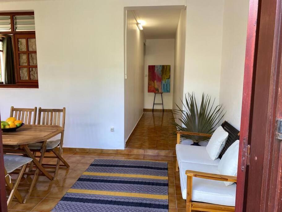 Zayann Zen Apartment Gourbeyre Bagian luar foto